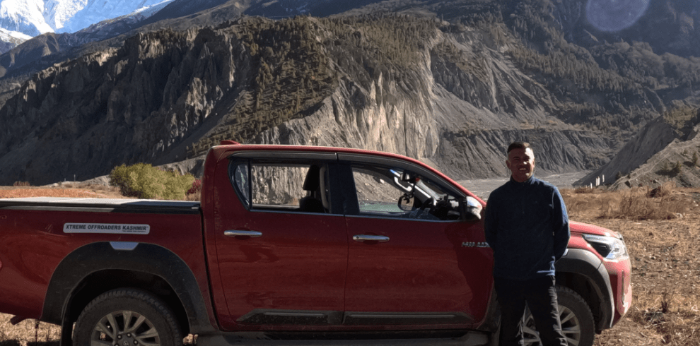 Manang 4x4 suv self-drive and motorcycle tour